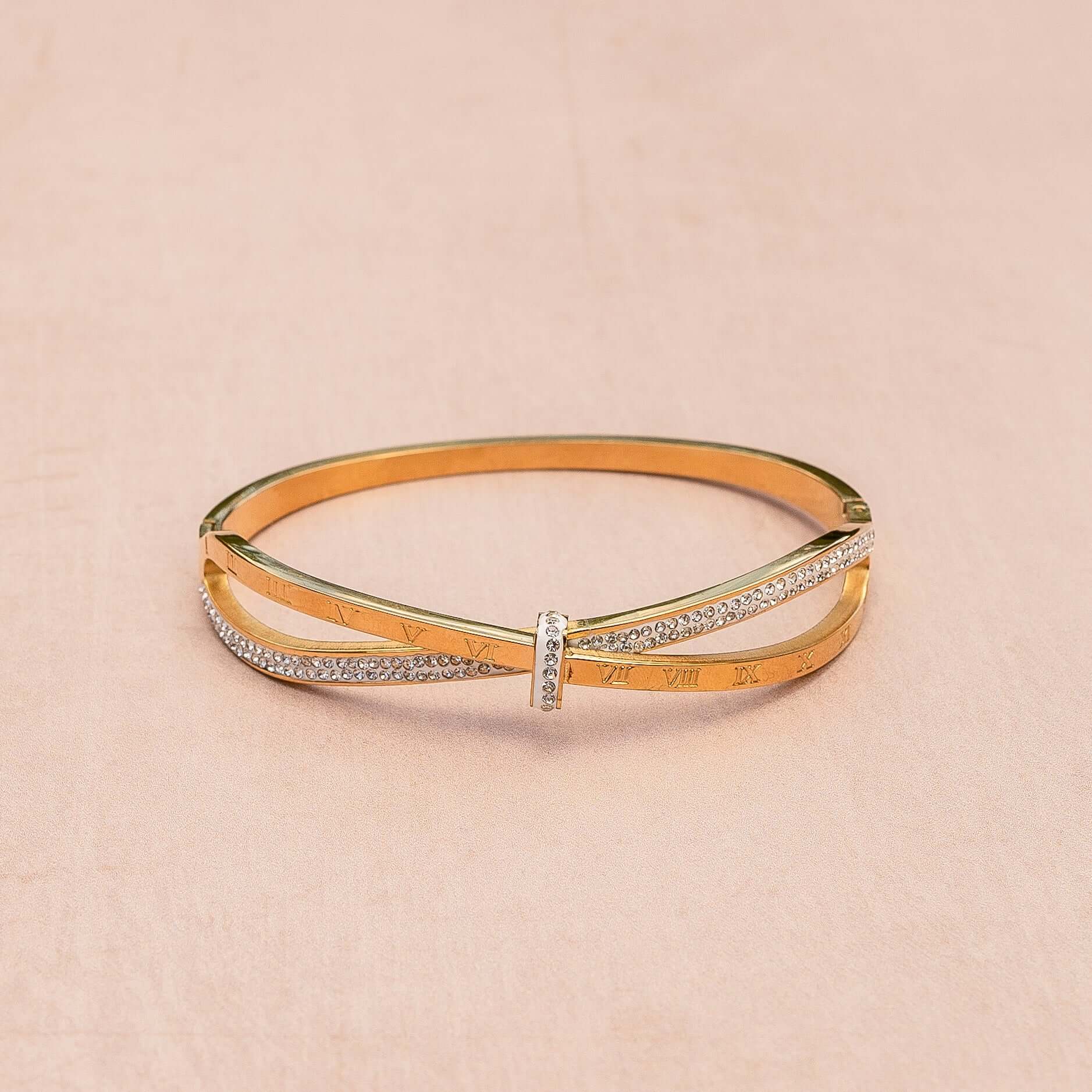 Infinity Bracelet - Gold - Harmia