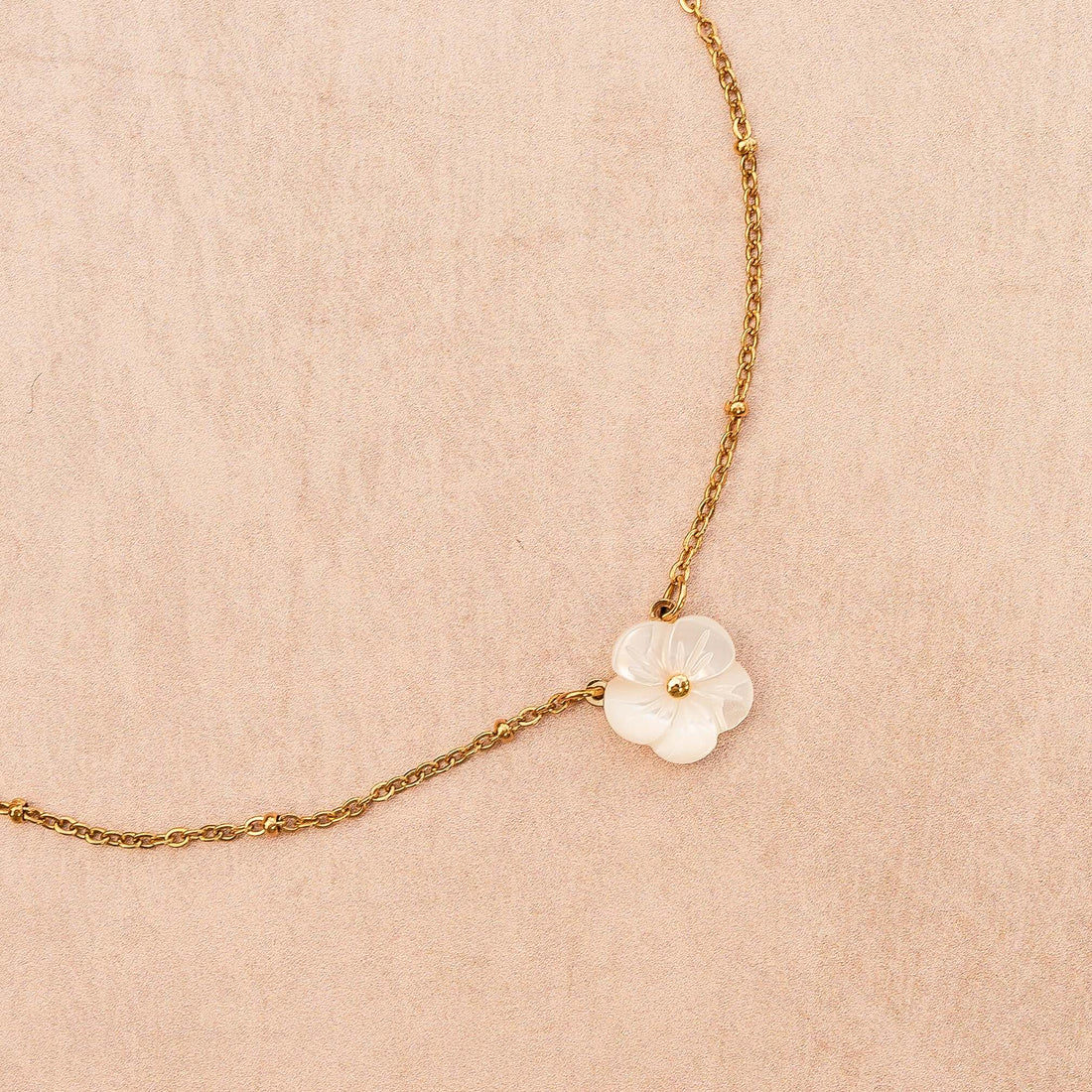 Daisy Necklace - Harmia